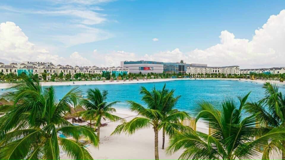 Biển hồ nhân tạo rộng 6,1ha với bãi cát trắng ngay trong khu đô thị Ocean Park 1
